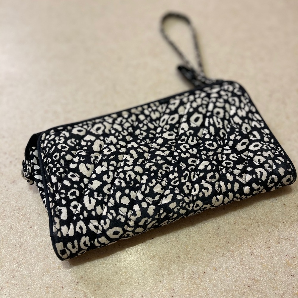 NWOT Vera Bradley Camocat Wallet and Wristlet
